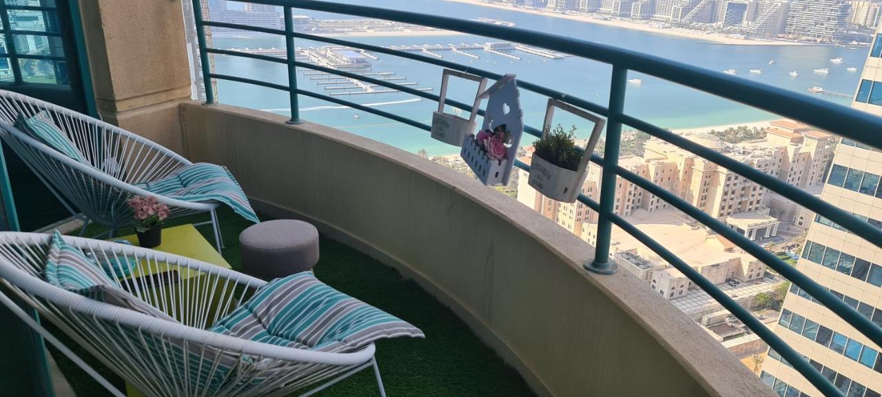 Green Sky Hostel Dubai Ngoại thất bức ảnh
