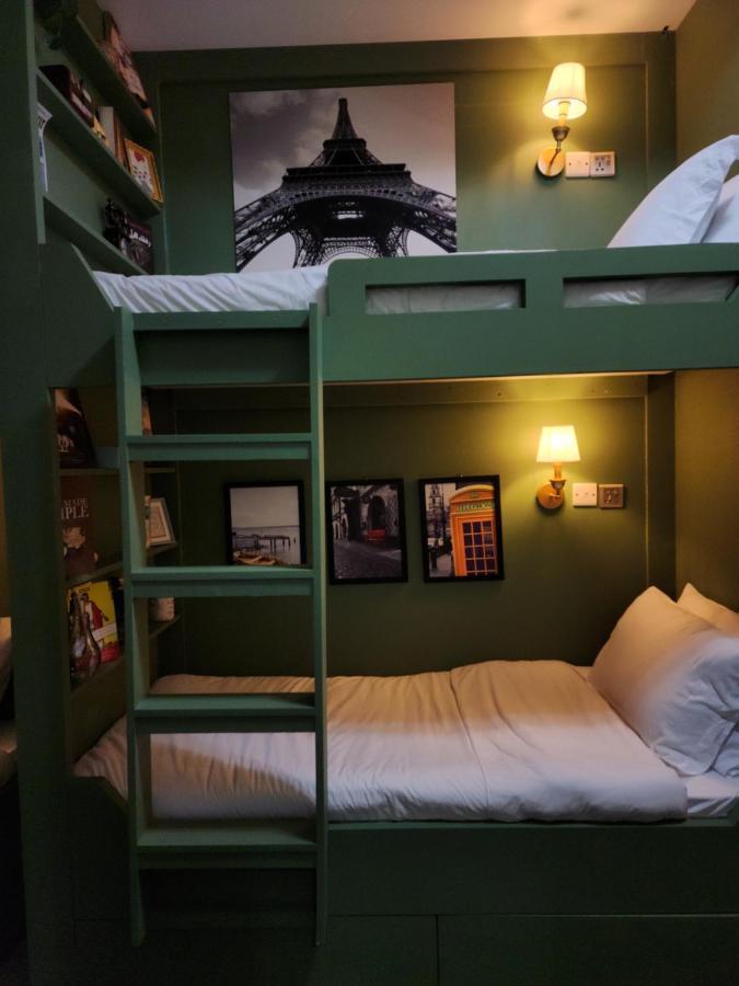 Green Sky Hostel Dubai Ngoại thất bức ảnh