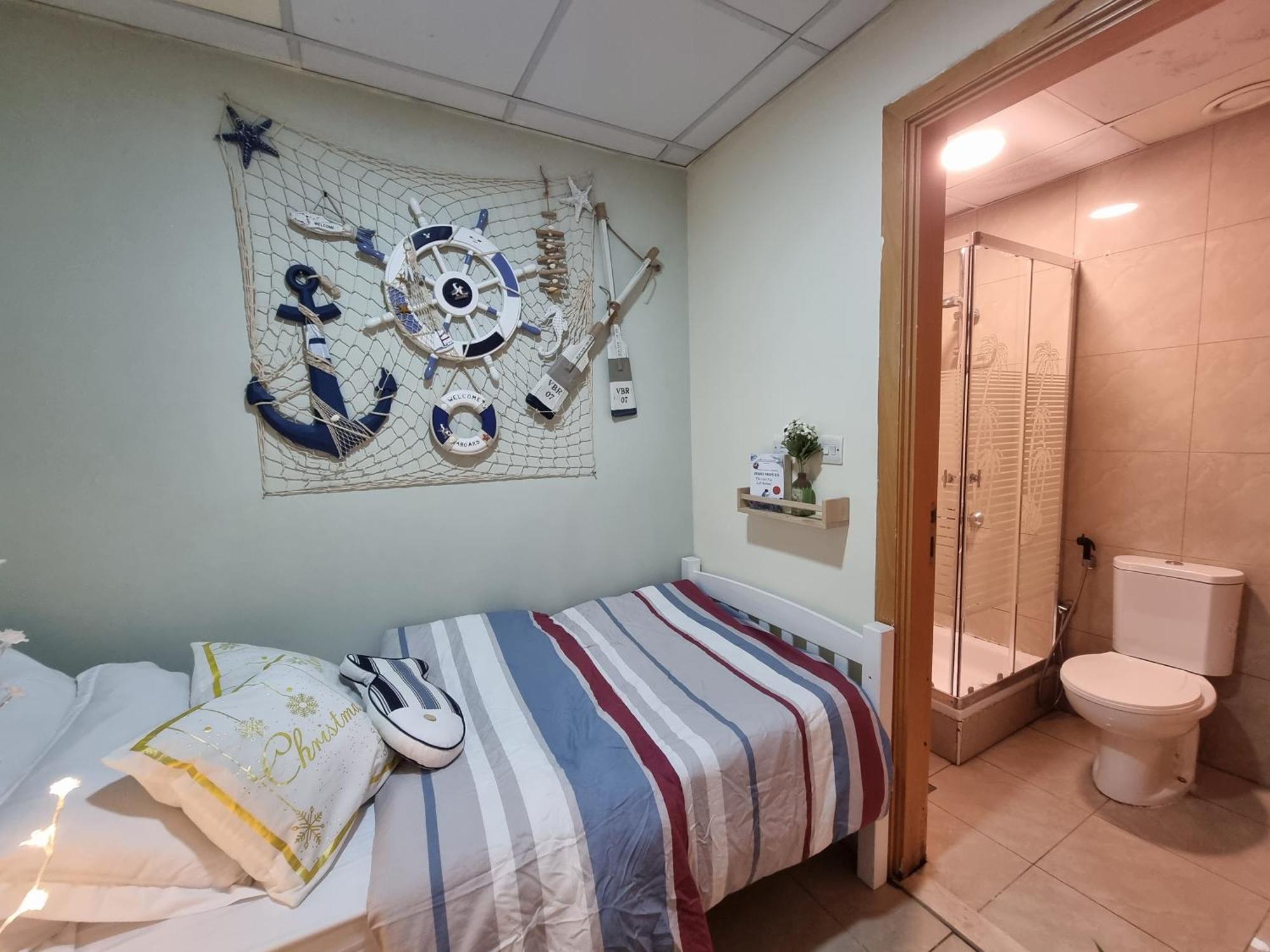 Green Sky Hostel Dubai Phòng bức ảnh